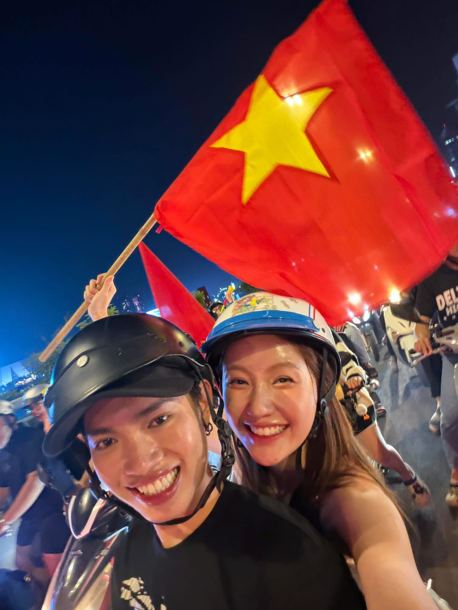 Loạt sao Việt “đi bão” ăn mừng chiến thắng U22 Việt Nam - ảnh 6