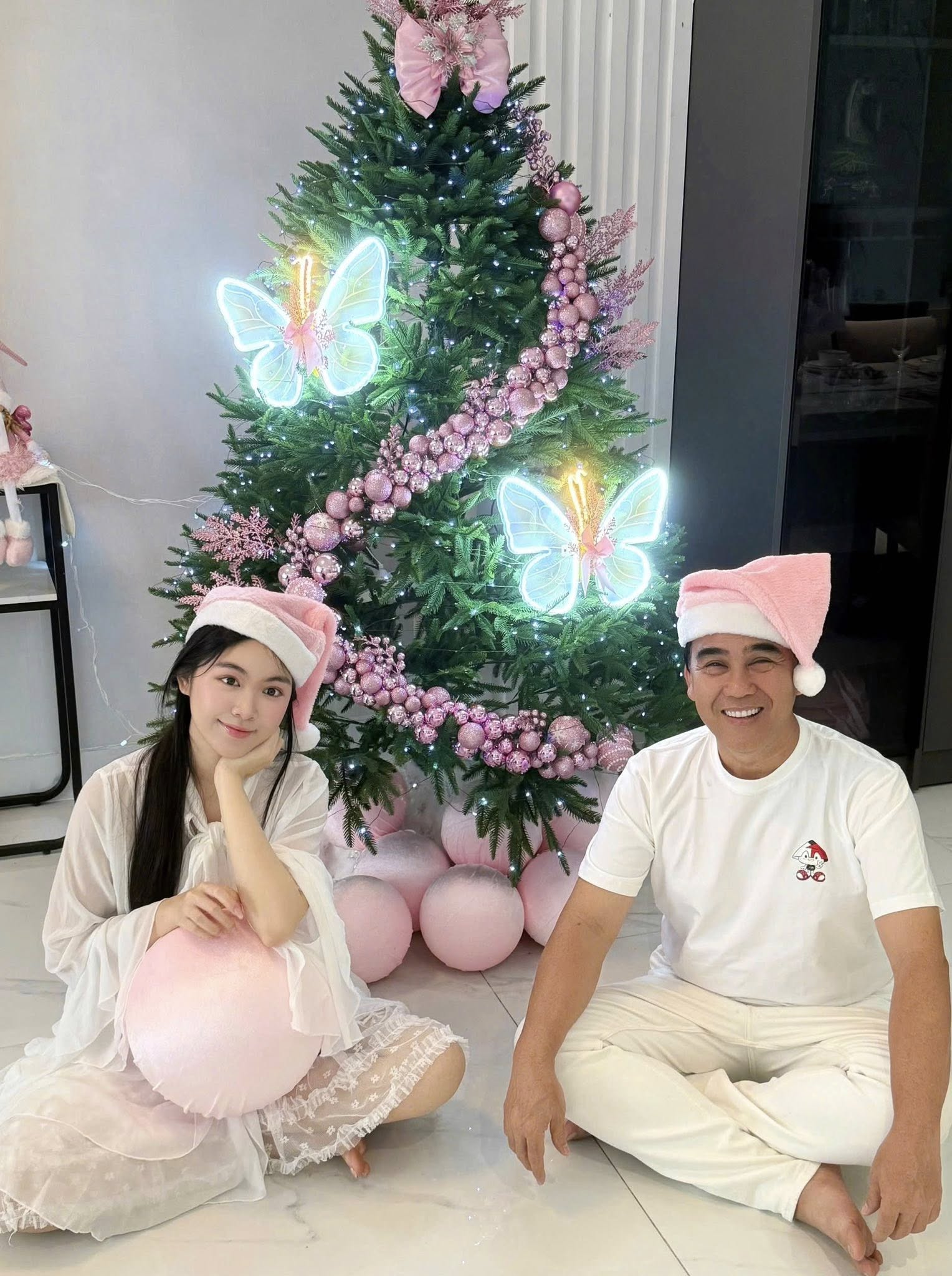 “Người yêu Lọ Lem” bất ngờ trở thành từ khóa hot trên mạng xã hội - ảnh 4