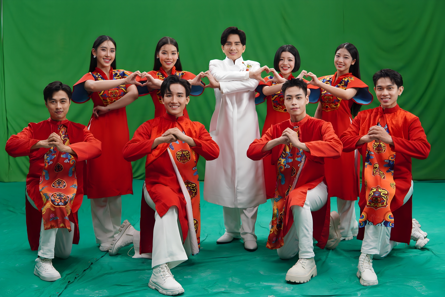 Đan Trường ra mắt MV Tết, khép lại năm 2025 nhiều dấu mốc - ảnh 2