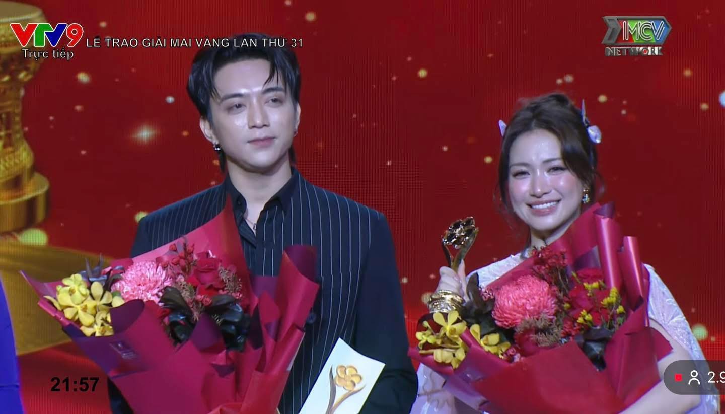 SOOBIN và Hòa Minzy được vinh danh Nam - Nữ ca sĩ được yêu thích nhất tại Giải Mai Vàng 2025 - ảnh 1