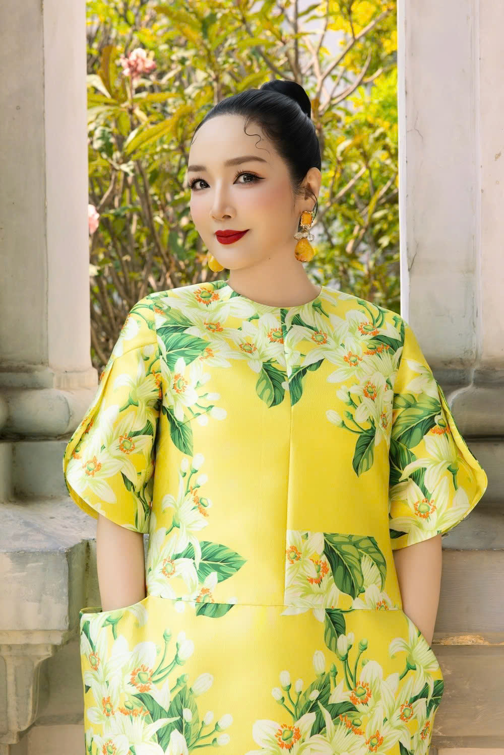 VUNGOC&SON & Hoa hậu Giáng My: Khi mùa xuân Việt Nam được kể bằng ngôn ngữ thời trang đương đại - ảnh 3