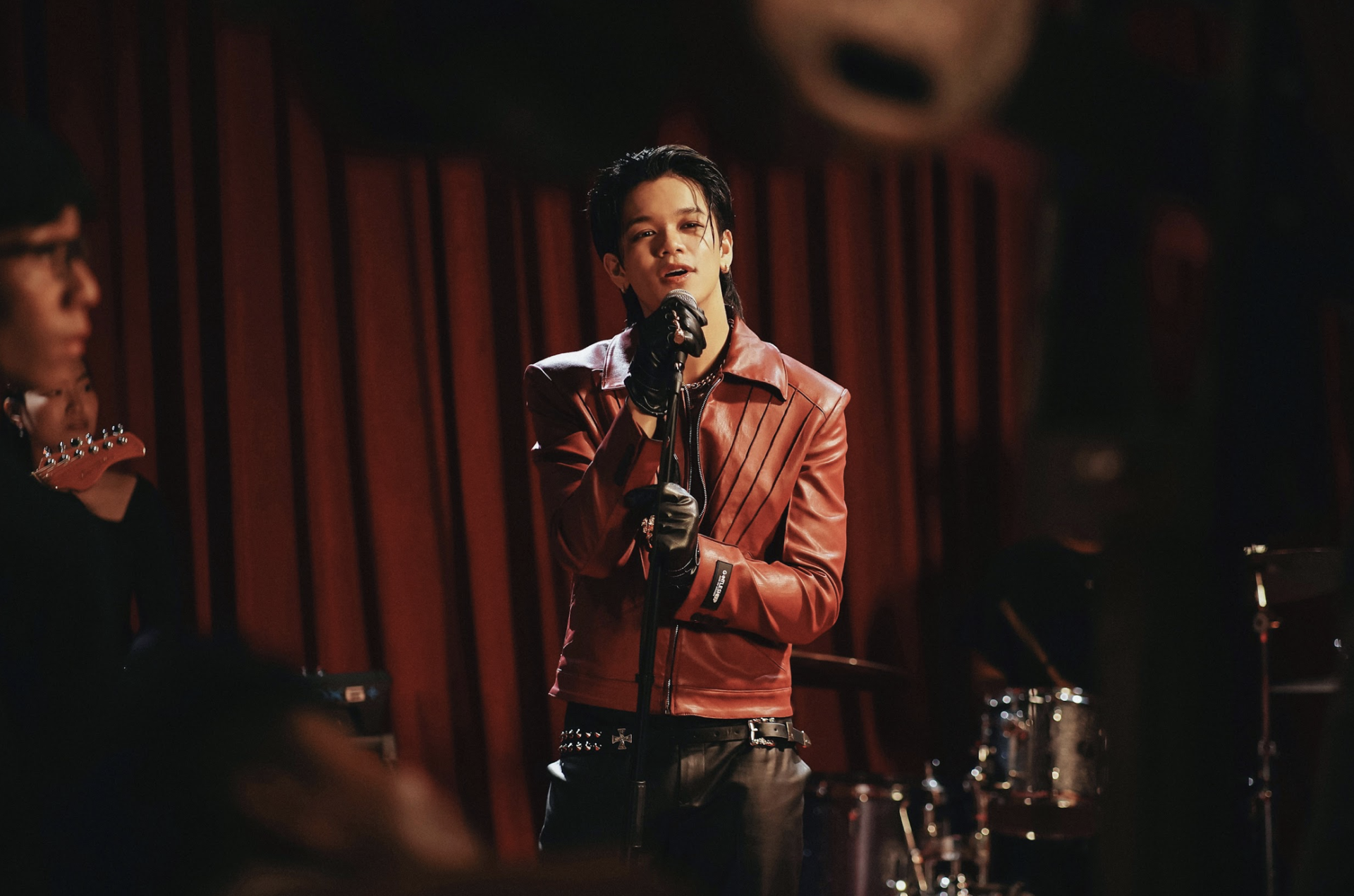 (S)TRONG Trọng Hiếu phát hành phiên bản Rock ca khúc “Máy Bay Giấy” - ảnh 4