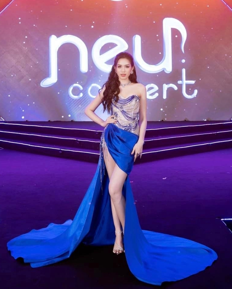 Cận cảnh đôi chân dài 1m11 trứ danh của Hoa hậu Đỗ Thị Hà.