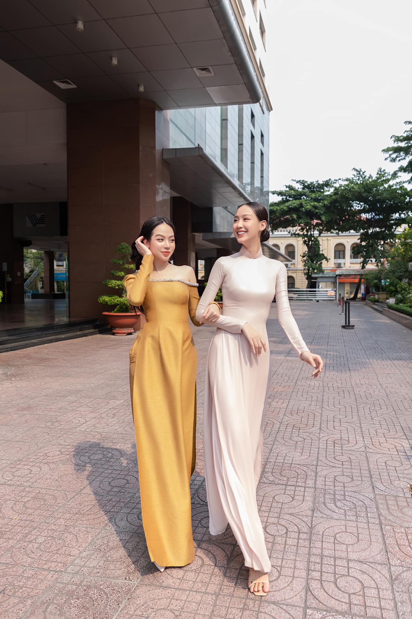 Đọ sắc với Bảo Ngọc - Hoa hậu Việt Nam 2022 Thanh Thủy phỉa 'lép vế' về chiều cao.