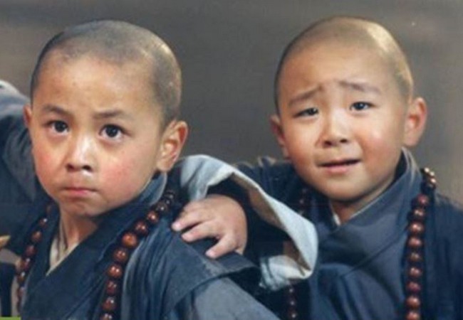 Hình ảnh hai cặp sao nhí Thiếu Lâm Tiểu Tự khiến nhiều 'mọt phim' Hoa ngữ nhớ mãi không thôi.