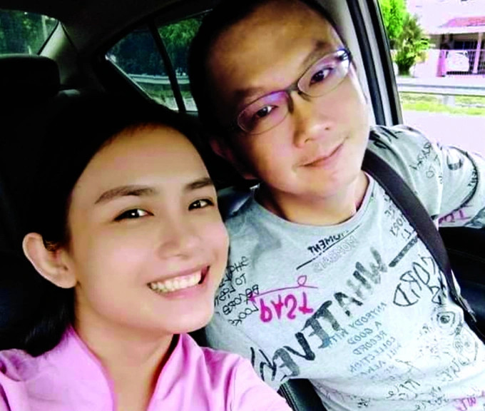 Gia đình khó khăn phải sang Malaysia làm giúp việc, cô gái Việt gặp biến cố không ngờ cưới được tấm chồng như ý - ảnh 2