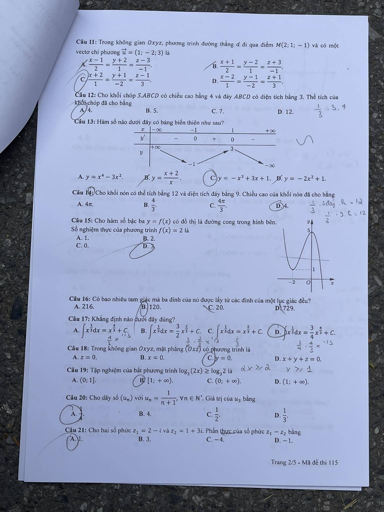 Đáp án tham khảo môn Toán mã đề 115 kỳ thi THPT quốc gia 2023 nhanh và chuẩn xác nhất - ảnh 2