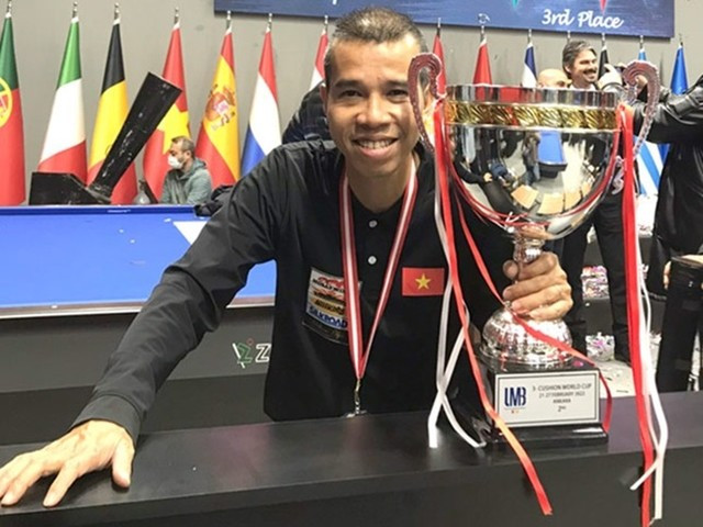 Cơ thủ Việt Nam xuất sắc đăng quang giải Billiards Carom 3 băng World Cup Porto diễn ra tại Bồ Đào Nha.