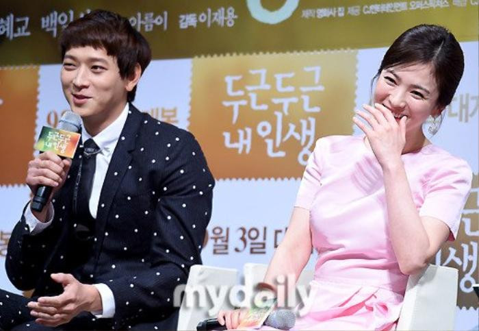 Song Hye Kyo lộ ảnh hẹn hò với nam tài tử đình đám, phong độ hơn hẳn Song Joong Ki? - ảnh 3