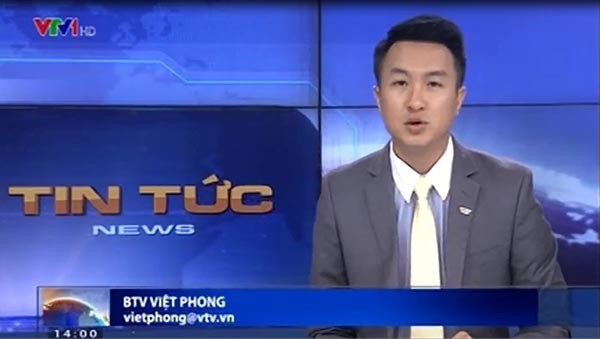 Trương Việt Phong là nam biên tập viên người miền Nam đầu tiên xuất hiện trên các bản tin trong ngày của VTV1 và lập tức gây sự chú ý.
