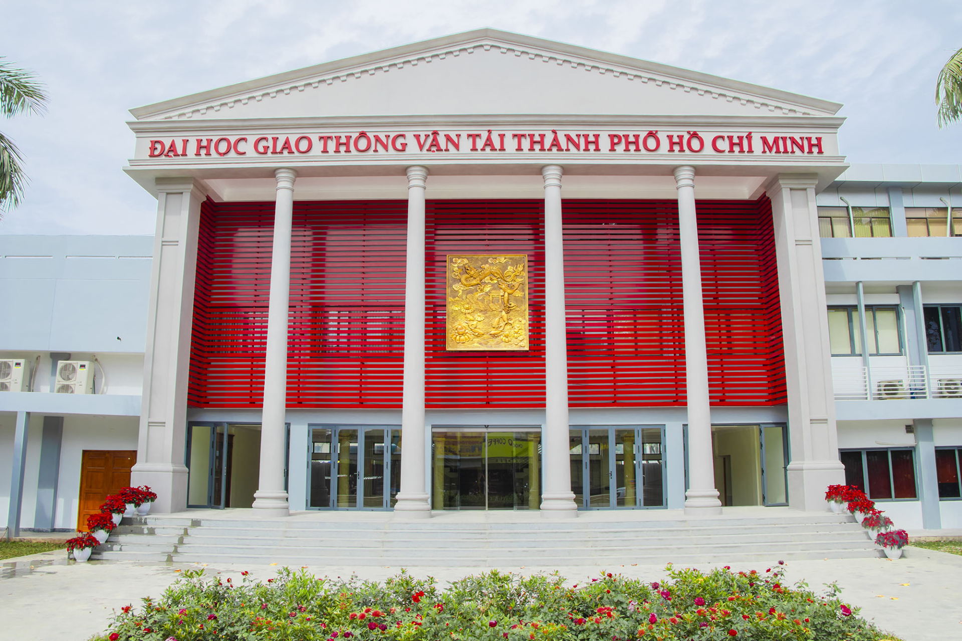 Top trường đại học có mức học phí rẻ nhất Việt Nam, nơi bao ăn ở, trợ cấp cho sinh viên, ra trường có việc - ảnh 7