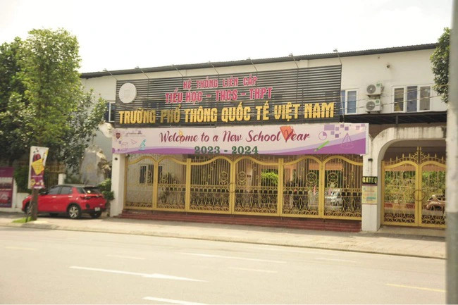 Trường phổ thông Quốc tế Việt Nam