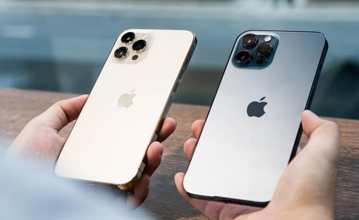 Pháp cấm bán iPhone 12 với cáo buộc mẫu smartphone này có mức phơi nhiễm bức xạ vượt quá giới hạn an toàn.