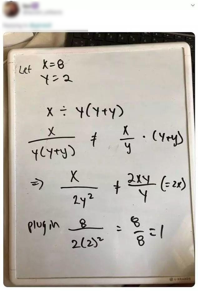 Phép tính 8 : 2 x (2+2) khiến cho phụ huynh tranh cãi với nhau, và chuyên gia toán học đã đưa ra lời giải.