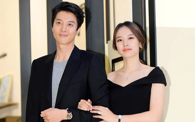 Lee Dong Gun và Jo Yoon Hee từng là đôi vợ chồng 'trai tài gái sắc' được khán giả yêu thích