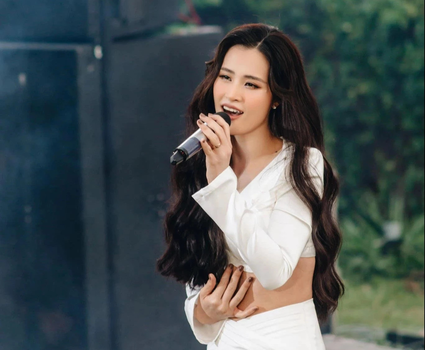 Trấn Thành tiết lộ từng tỏ tình một nữ ca sĩ Vbiz nhưng bị từ chối thẳng, netizen “soi” được danh tính - ảnh 6