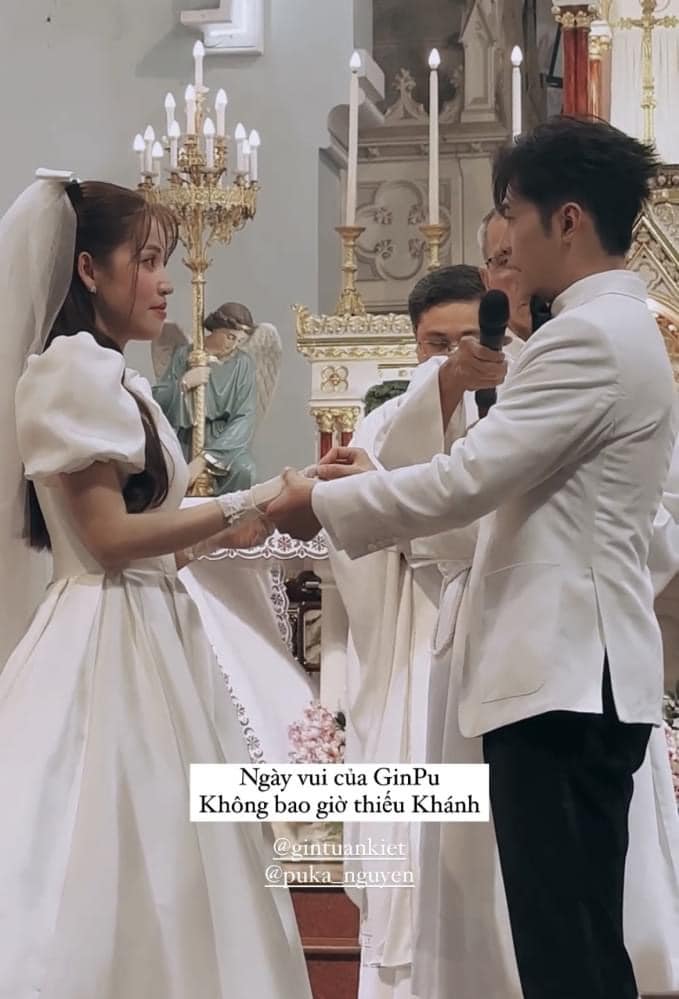 Sau đám cưới tại TP HCM, Puka - Gin Tuấn Kiệt có buổi tổ chức tiệc cưới riêng tư tại nhà thờ.