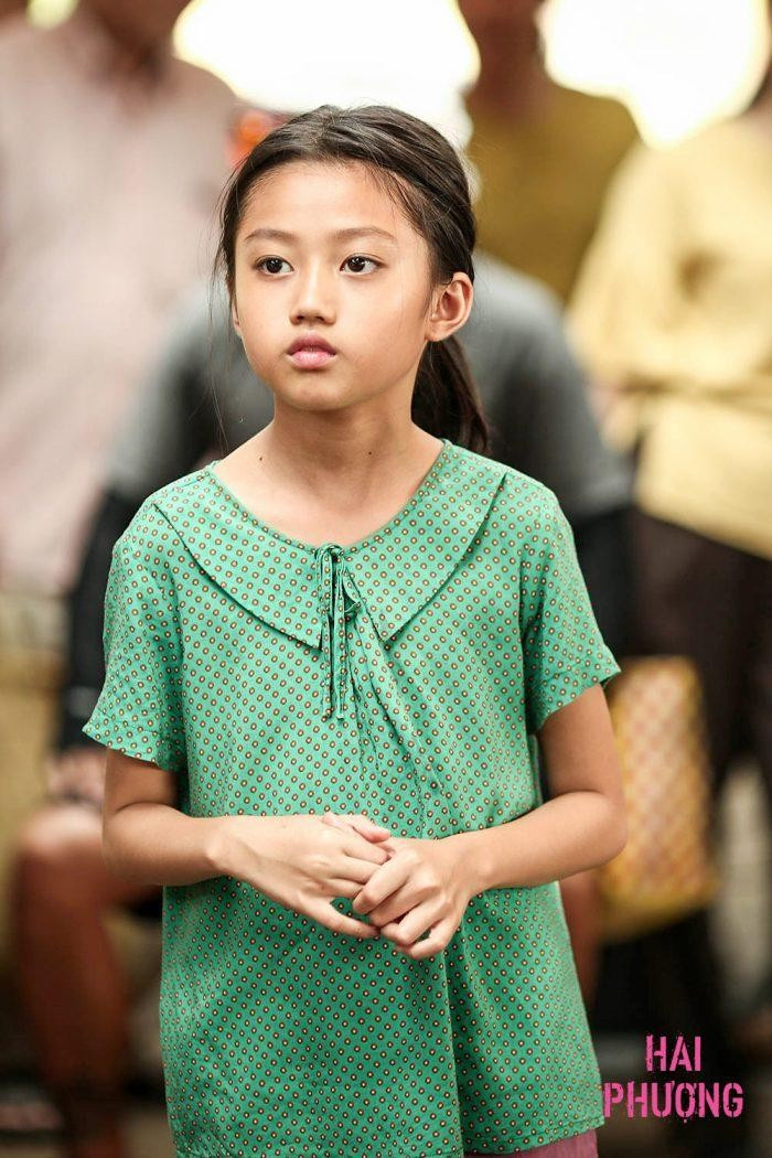 Mai Cát Vi là diễn viên nhỏ tuổi nhất giành giải Bông sen vàng với vai diễn trong phim Hai Phượng.