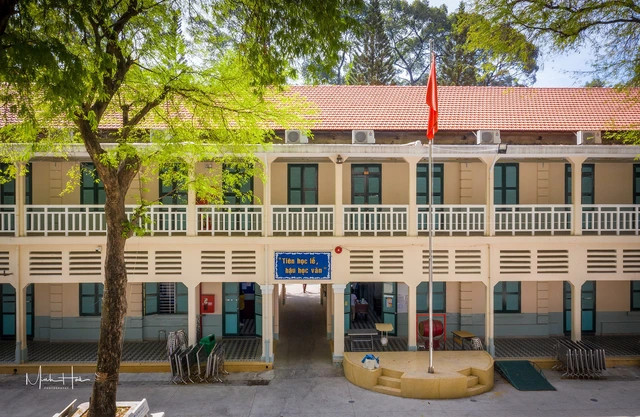 Ngôi trường lâu đời nhất Việt Nam, đào tạo nhiều nhân vật tầm cỡ, đến quốc vương của Campuchia cũng theo học - ảnh 8