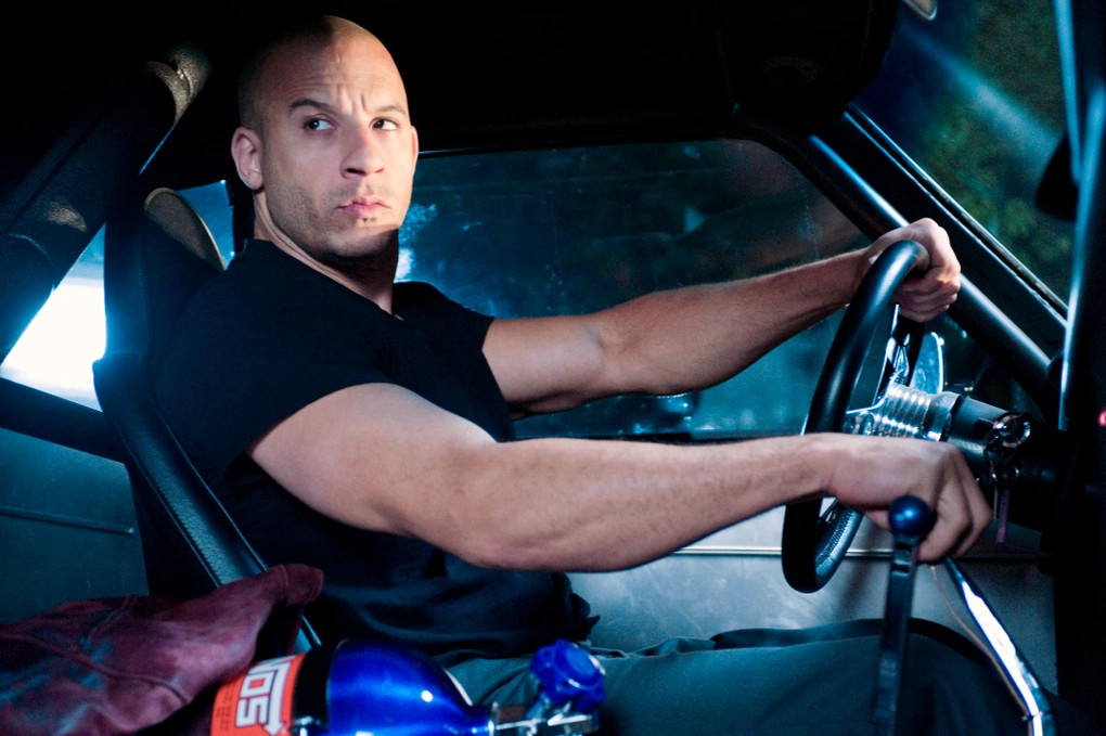 Vin Diesel bị cựu trợ lý đâm đơn kiện vì tấn công tình dục cô năm 2010, thời điểm đang quay Fast Five (Fast and Furious 5)