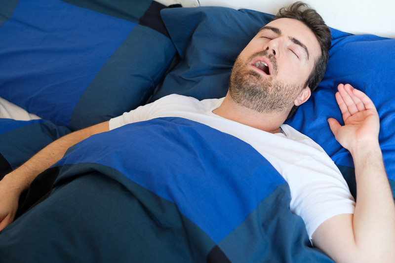 Nhà khoa học danh tiếng thế giới qua đời trong lúc ngủ, cảnh báo 3 dấu hiệu thường gặp gây đột tử dù khỏe mạnh - ảnh 2