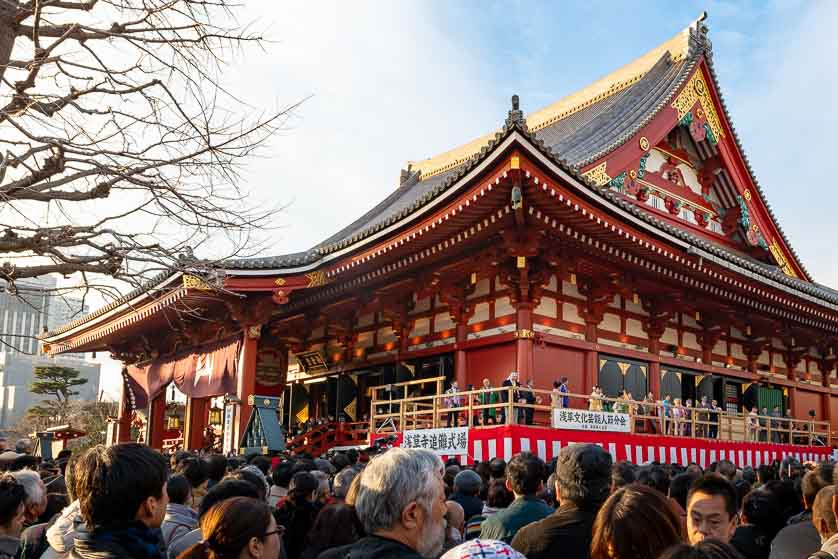 Người Nhật đón năm mới vào ngày 1.1 dương lịch và gọi đây là ngày đầu năm mới (Ganjitsu).