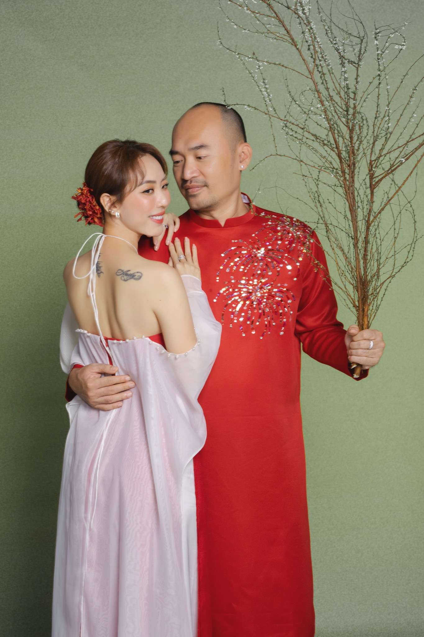Thu Trang – Tiến Luật được xem là cặp vợ chồng hạnh phúc, thành công của làng giải trí Việt.