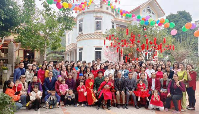 Gia đình có 160 thành viên ở Thái Nguyên gây xôn xao MXH