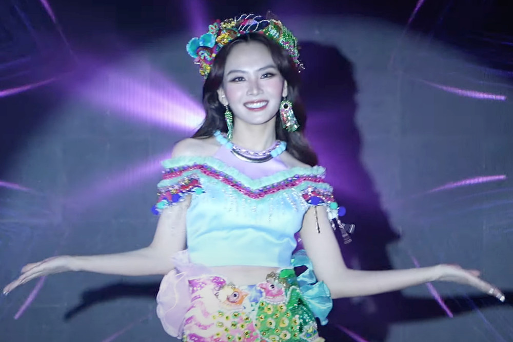 Mai Phương mang phong cách vui tươi trong phần thi nhảy ở Hoa hậu Thế giới.
