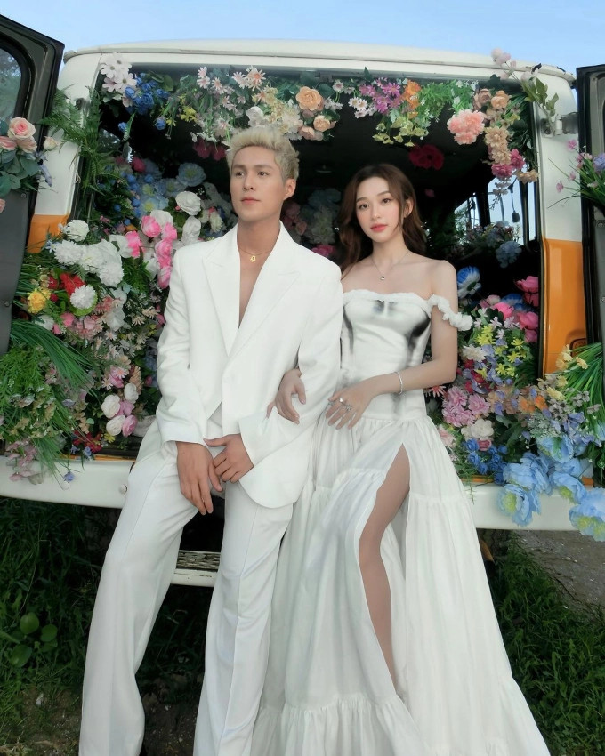 Hình ảnh của cặp đôi trai tài gái sắc được đông đảo netizen yêu mến.