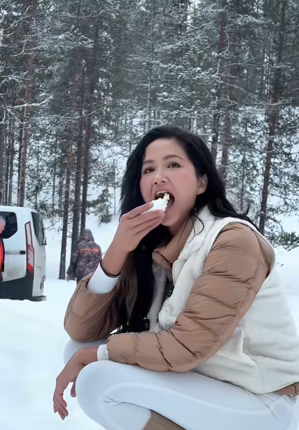 H’Hen Nie quay clip bốc tuyết ăn, netizen không nói nên lời