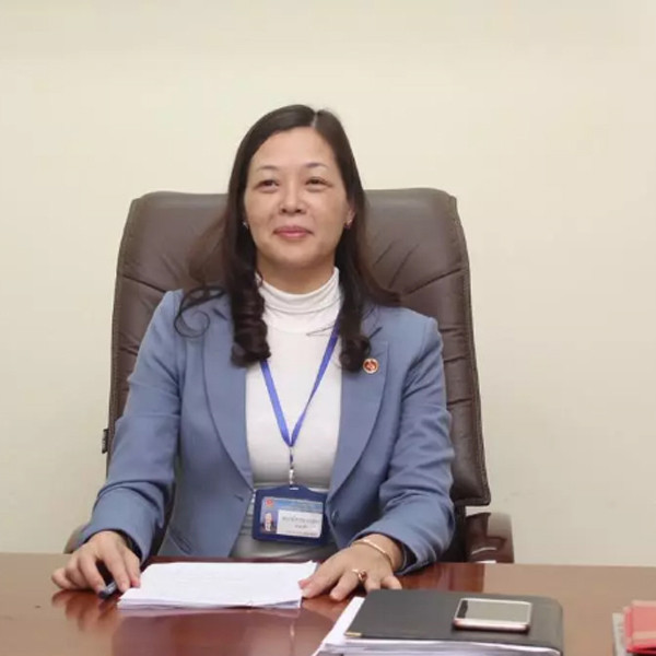Mẹ ruột Hoa hậu Lương Thùy Linh đứng đầu kho bạc nhà nước một tỉnh
