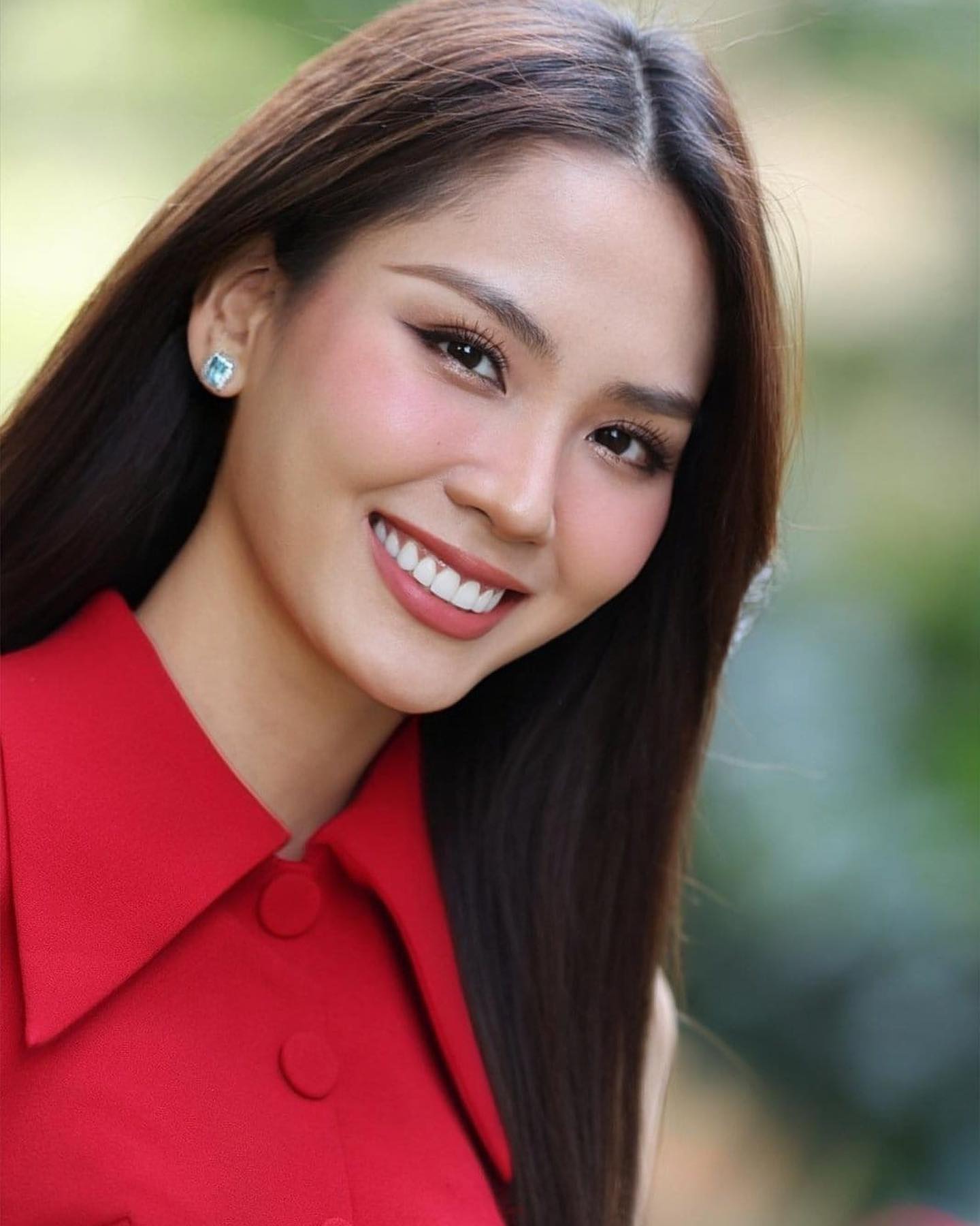 Hoa hậu Mai Phương xuất hiện trên trang chủ Miss World