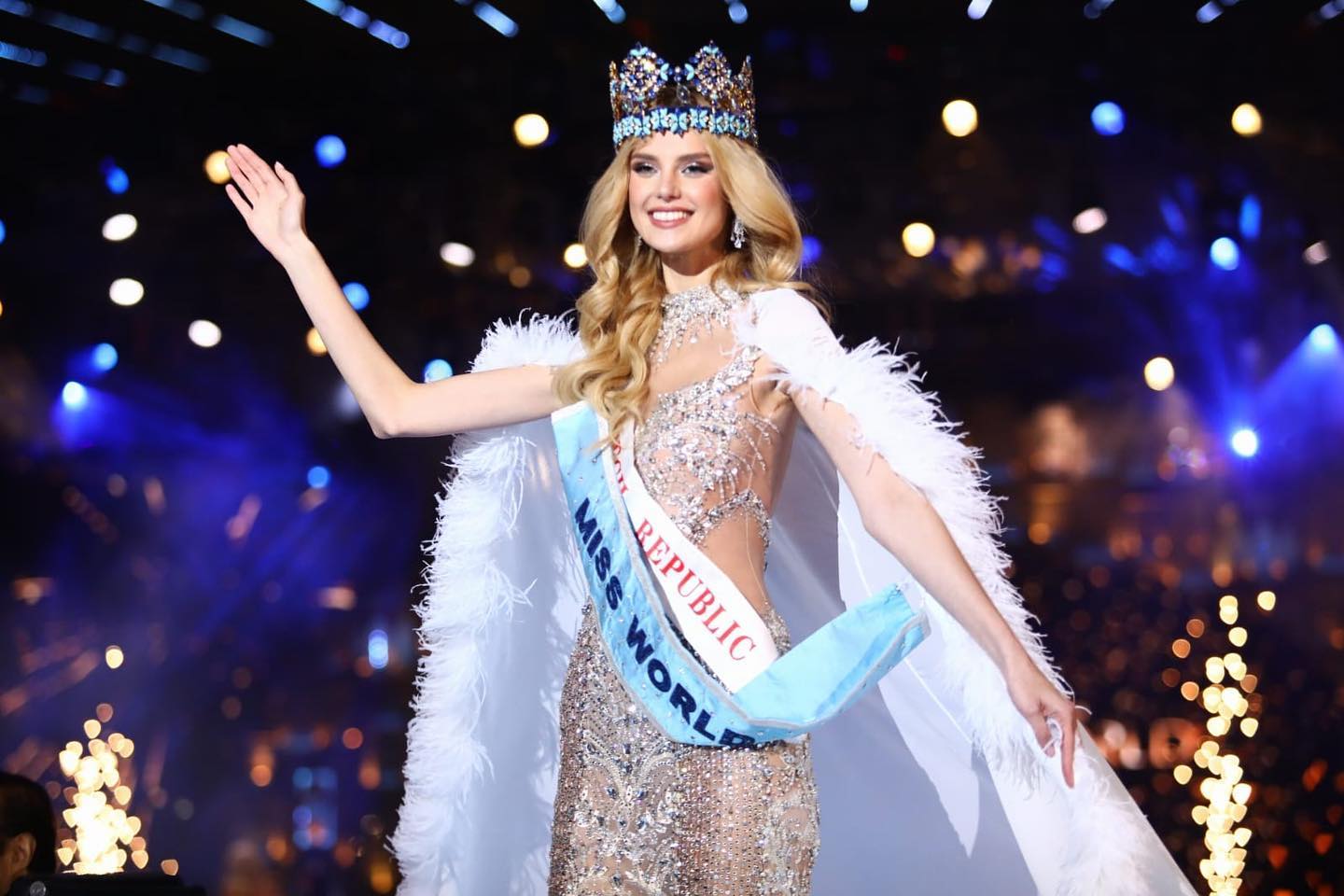 Người đẹp Cộng hòa Séc vừa đăng quang, Miss World “gặp biến” chưa từng có trong lịch sử, fan Việt cũng liên quan - ảnh 7