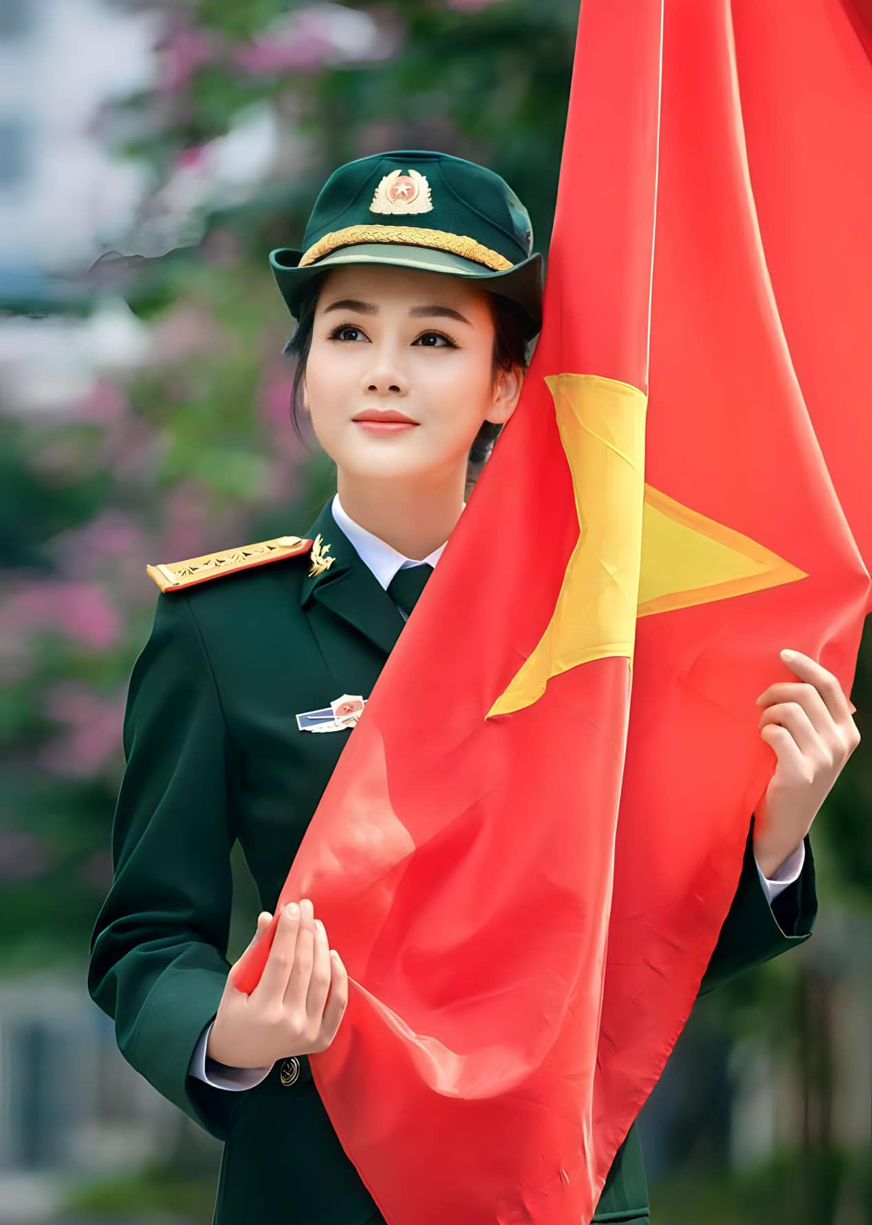 Nữ diễn viên Huyền Sâm đóng phim là phụ vì “nghề chính” là Thiếu tá.