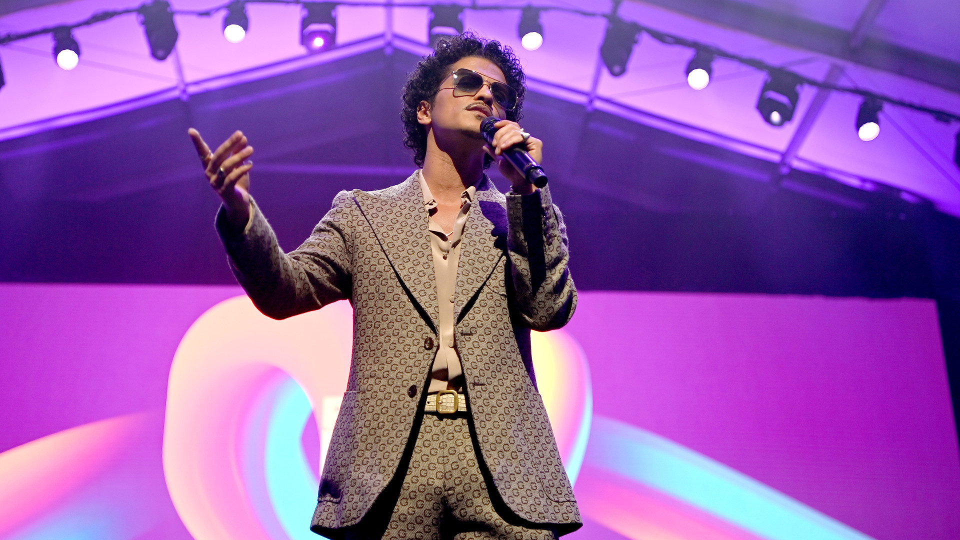 Bruno Mars – giọng ca đình đám thế giới bị cáo buộc nợ hơn 1200 tỷ đồng vì mê trò đỏ đen - ảnh 2