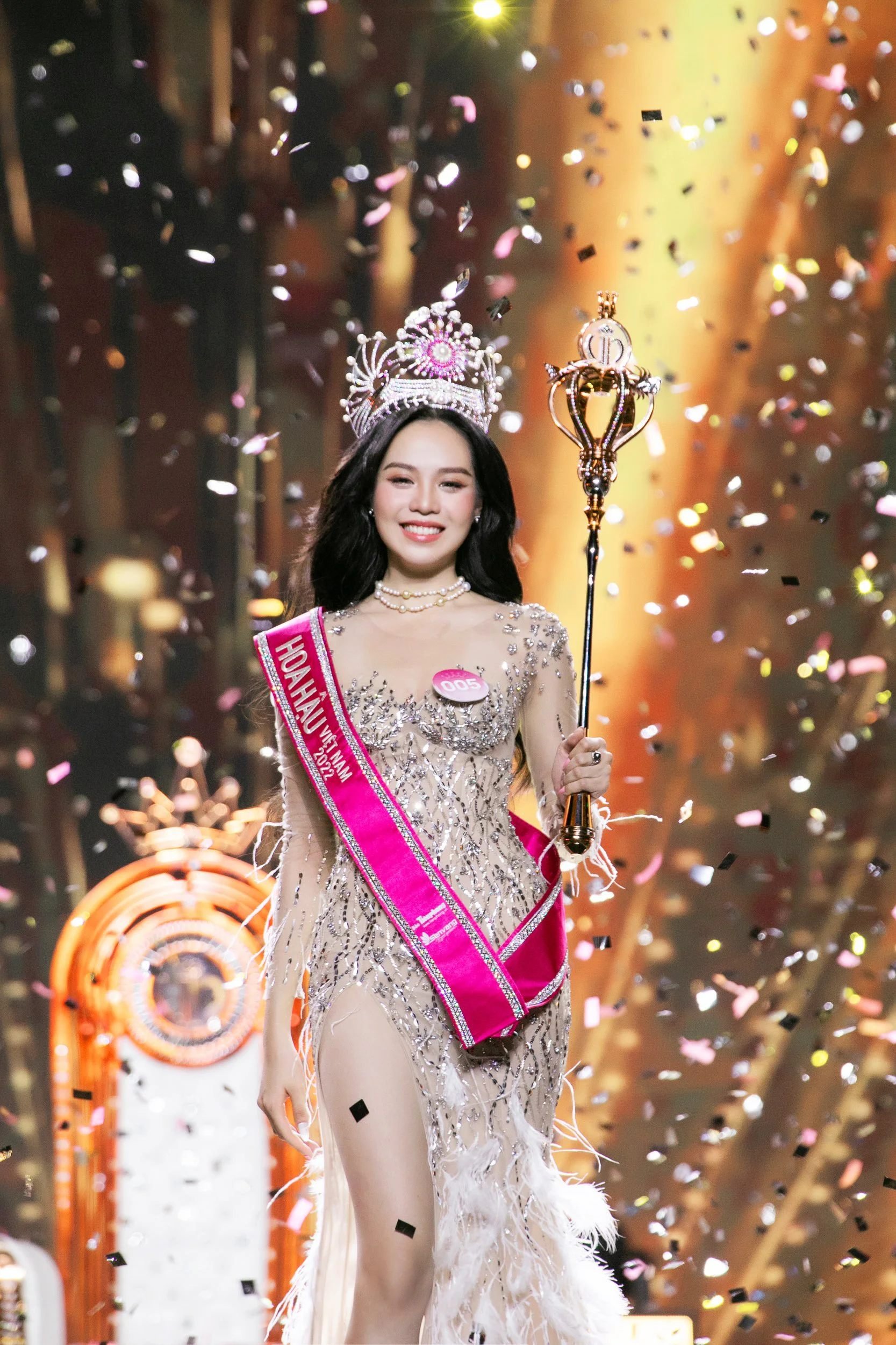 Fan sắc đẹp dự đoán Hoa hậu Thanh Thủy sẽ thay thế Ý Nhi chinh chiến quốc tế.