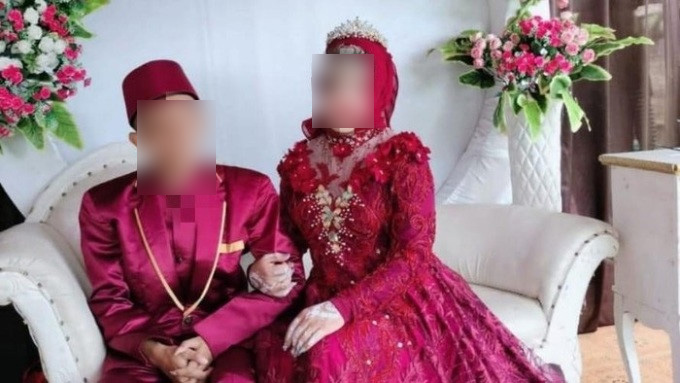 Đám cưới 12 ngày chú rể 'tá hỏa' phát hiện vợ mình là đàn ông