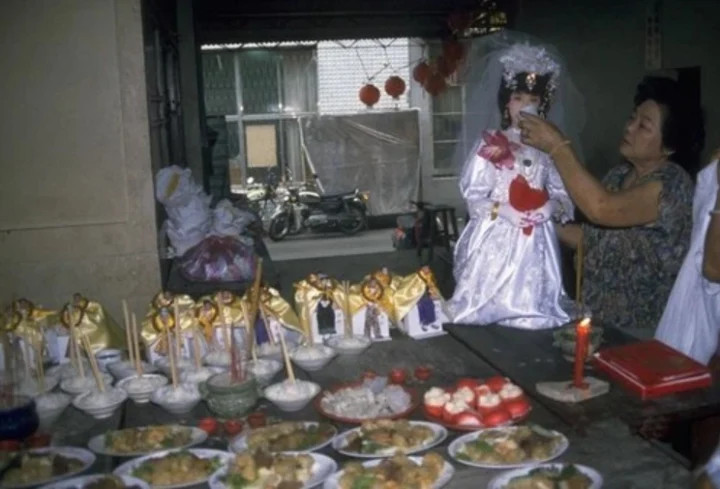 Sự thật đằng sau sau hủ tục kết hôn với người chết tại Trung Quốc - ảnh 4
