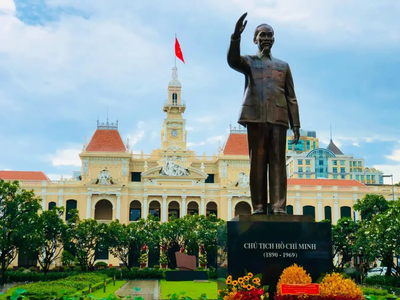 Thành phố Hồ Chí Minh mới là tỉnh thành có tên dài nhất
