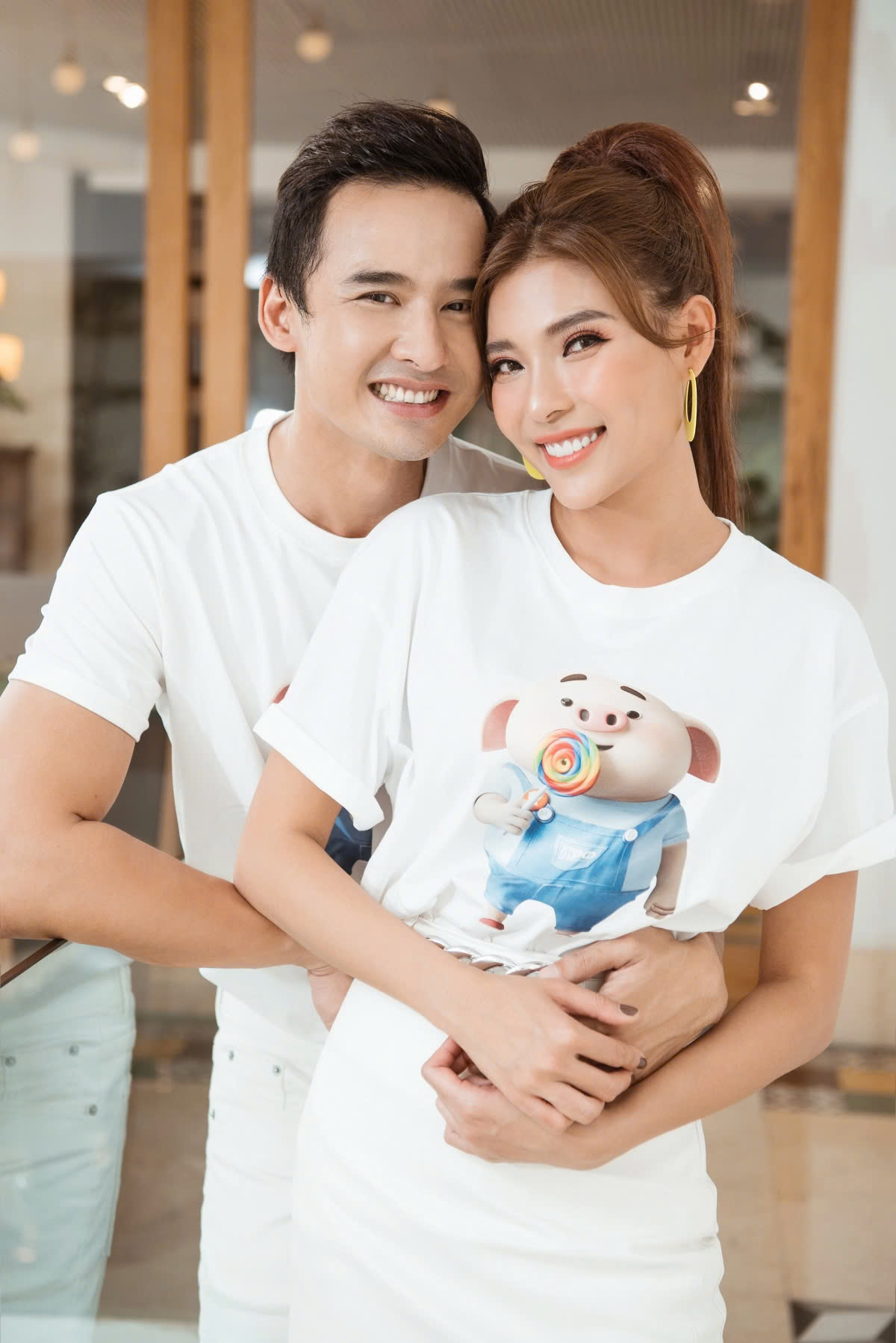 Thúy Diễm và Lương Thế Thành là cặp đôi được yêu thích trong showbiz Việt.