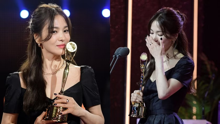 Song Hye Kyo tại lễ trao giải