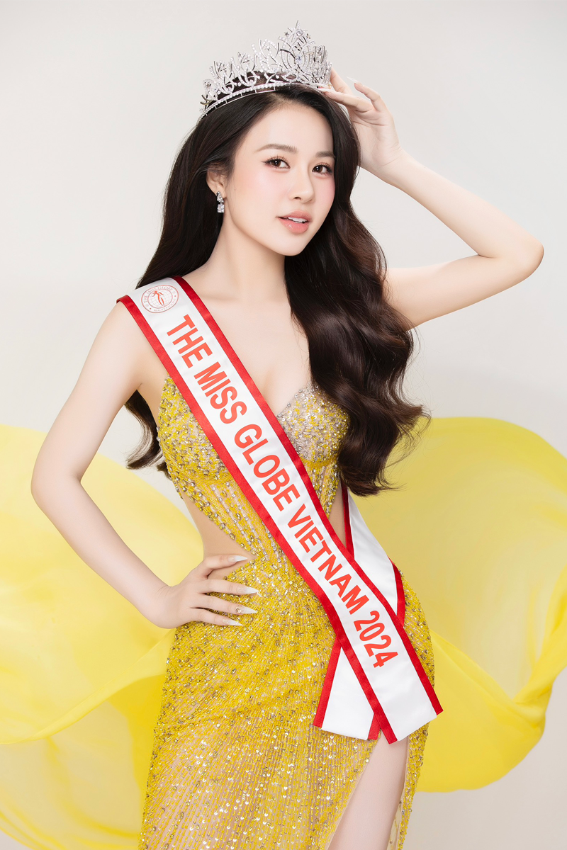 Á hậu Đỗ Hà Trang từ Hoa khôi áo dài đến đại diện Việt Nam chinh chiến tại The Miss Globe 2024 - ảnh 3