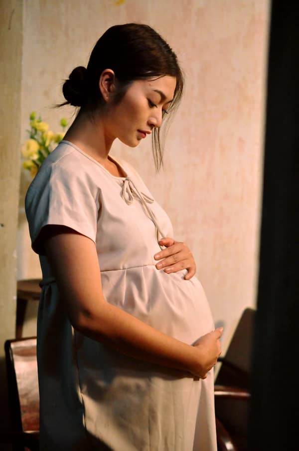 Nữ diễn viên Thanh Trúc mang thai con đầu lòng sau 1 năm kết hôn.