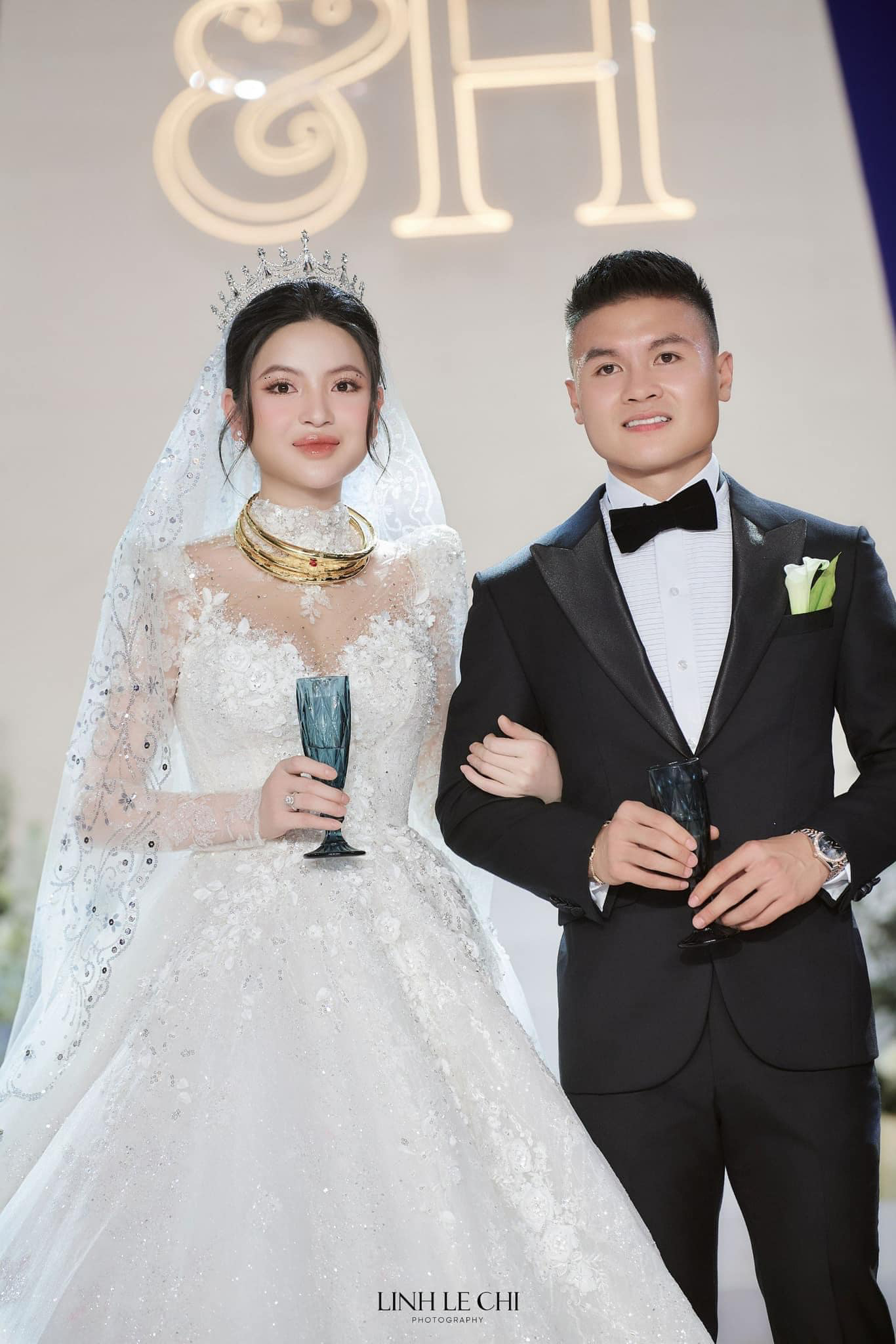 Quang Hải và Chu Thanh Huyền tổ chức đám cưới linh đình hồi cuối tháng 3 vừa qua.