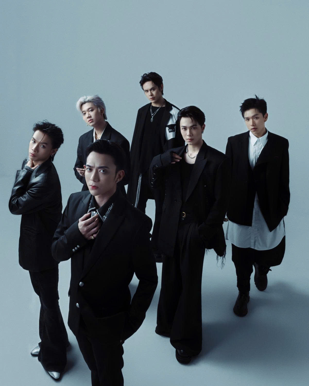 Nhóm All-Rounder của SOOBIN áp đảo tại Tân Binh Toàn Năng, ca khúc VAR vươn thẳng top 1 iTunes Việt Nam - ảnh 1