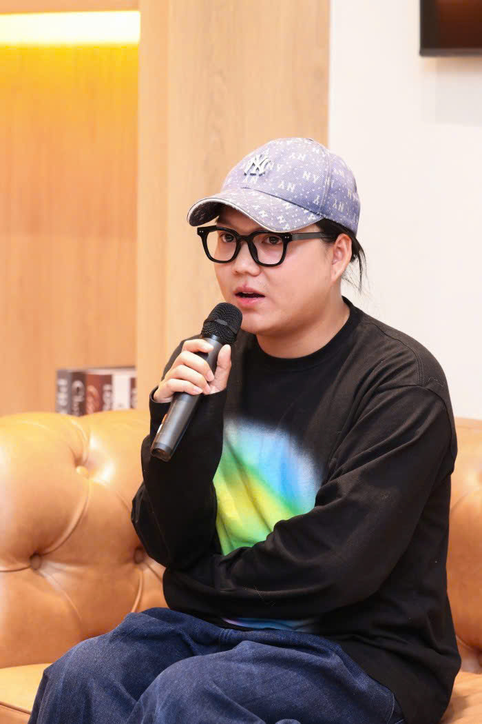 Phạm Thoại lộ diện với ngoại hình xuống sắc sau thời gian “ở ẩn” vì ồn ào từ thiện - ảnh 3