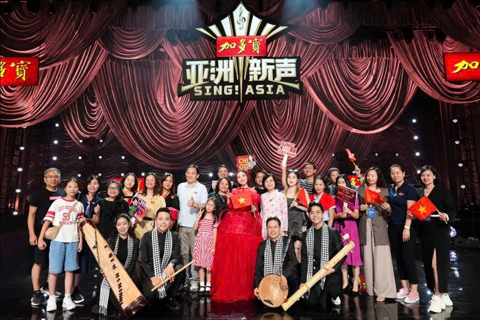 Hoa hậu Mai Phương lặng thầm hỗ trợ Phương Mỹ Chi chinh phục sân khấu quốc tế - ảnh 3