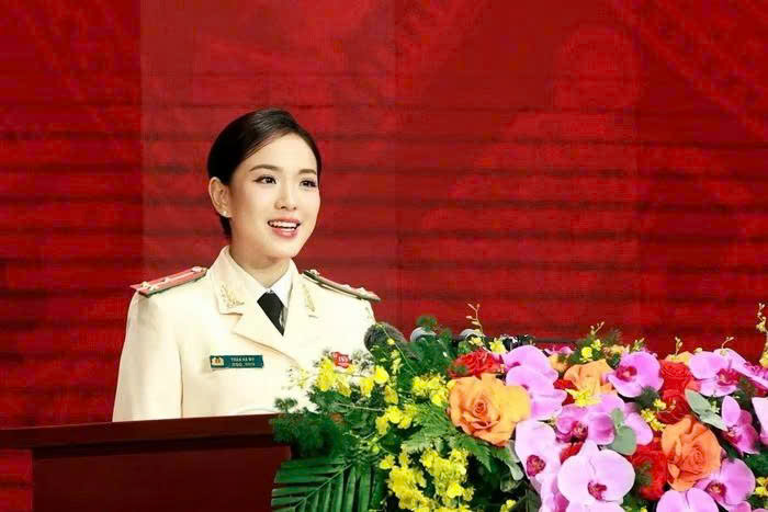 Hình ảnh đời thường của nữ Thượng úy Trần Hà My gây sốt mạng - ảnh 3