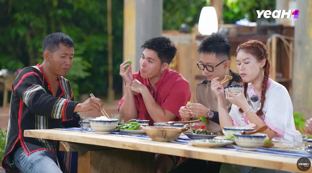 Cây vú sữa mang tên “Gia Đình Haha” món quà đặc biệt dành cho anh Y Xim - ảnh 4
